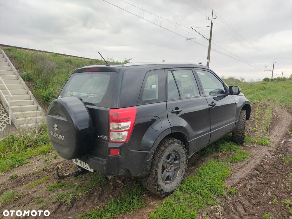 Suzuki Grand Vitara 1.9 DDiS Comfort DPF Limited - 32
