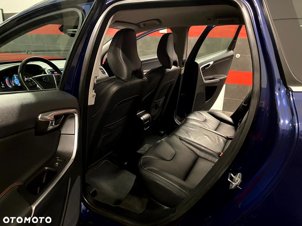 Volvo XC 60 D3 Summum - 23