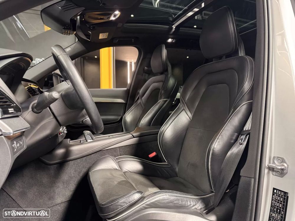 Volvo XC 90 2.0 T8 PHEV R-Design AWD - 24