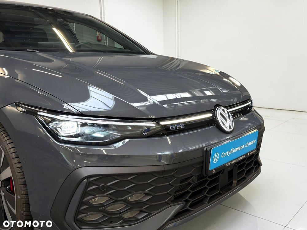 Volkswagen Golf - 16