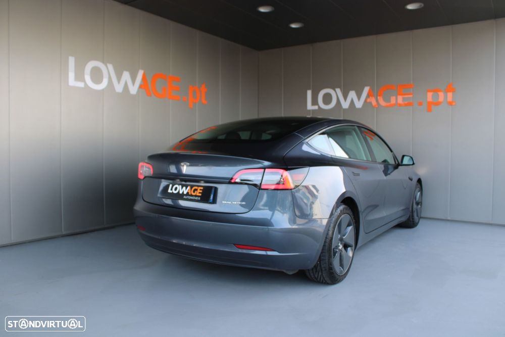 Tesla Model 3 Standard Range Plus RWD - 29