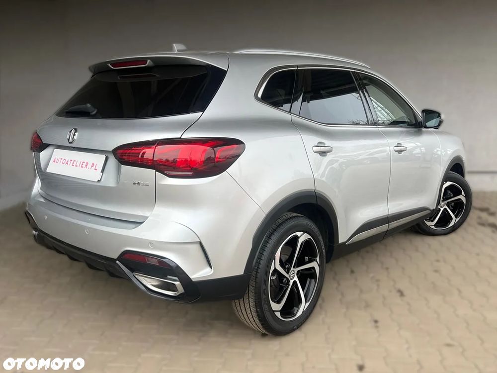 MG HS 1.5 T-GDI Exclusive - 10