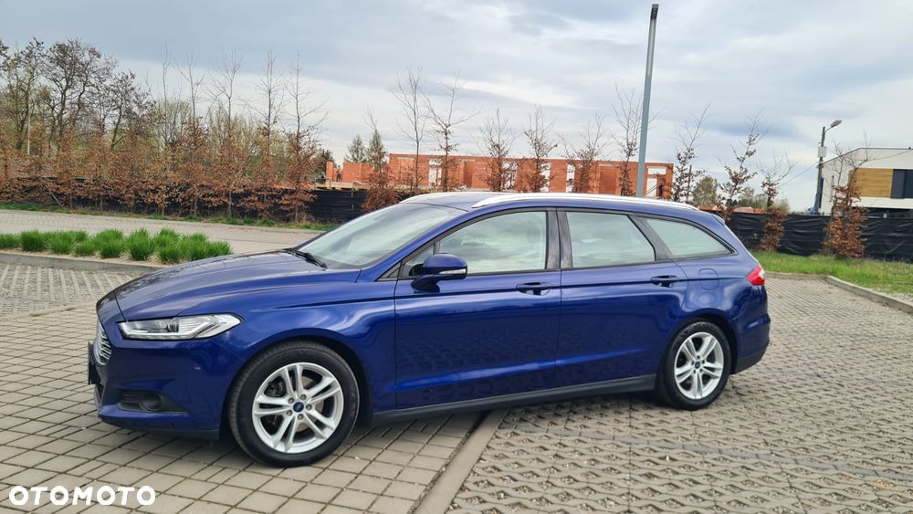 Ford Mondeo 2.0 TDCi STart-Stopp PowerShift-Aut Titanium - 4
