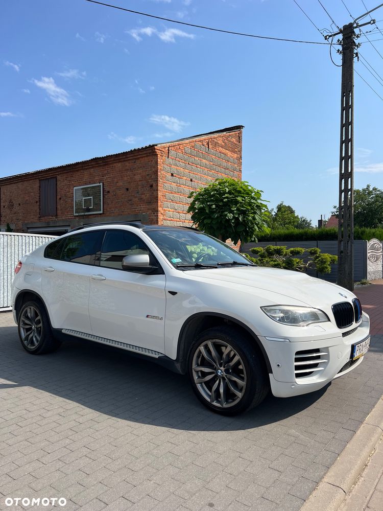 BMW X6 xDriveM50d - 11