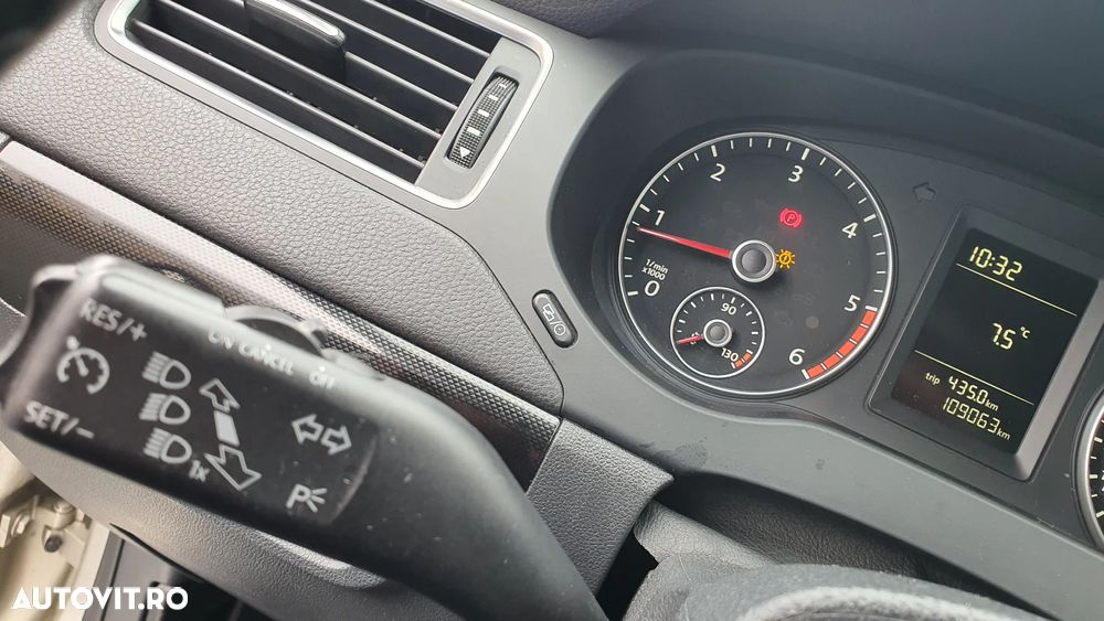 Volkswagen Jetta 1.6 TDI CR DPF Comfortline - 25