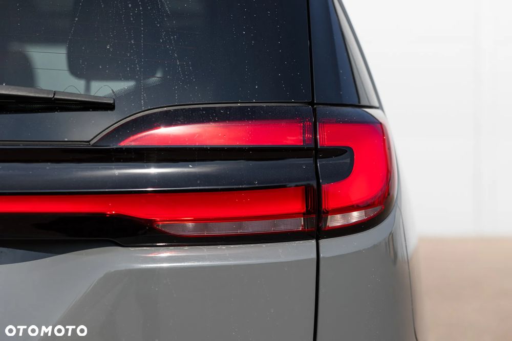 Chrysler Pacifica - 18