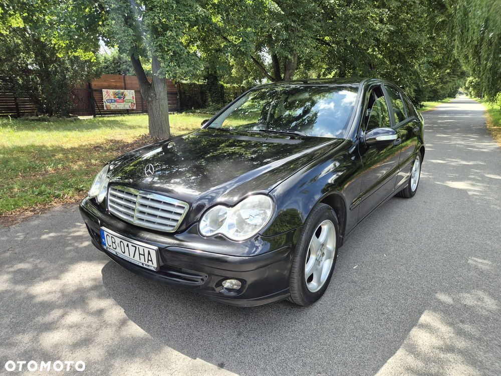 Mercedes-Benz Klasa C 180 Kompressor Classic - 11