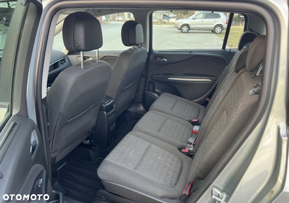 Opel Zafira Tourer 1.6 SIDI Turbo ecoFLEX Start/Stop Active - 11
