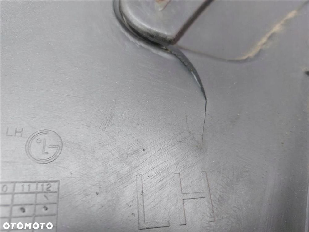 Listwa nakładka błotnika LEWA przód Ssang Yong Rexton  2.7 XDI  2001-2006 - 10