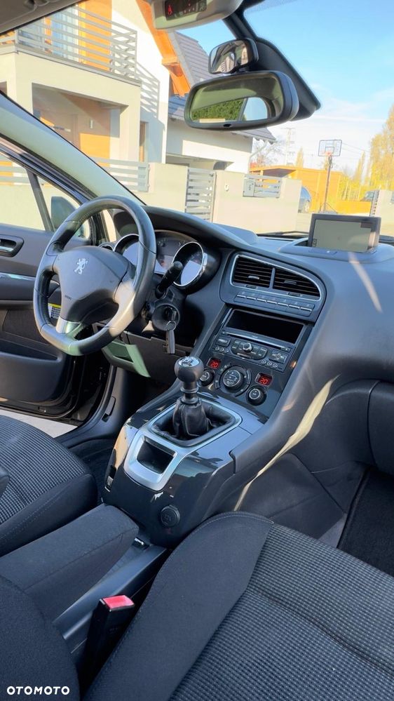 Peugeot 5008 HDI FAP 110 Allure - 6