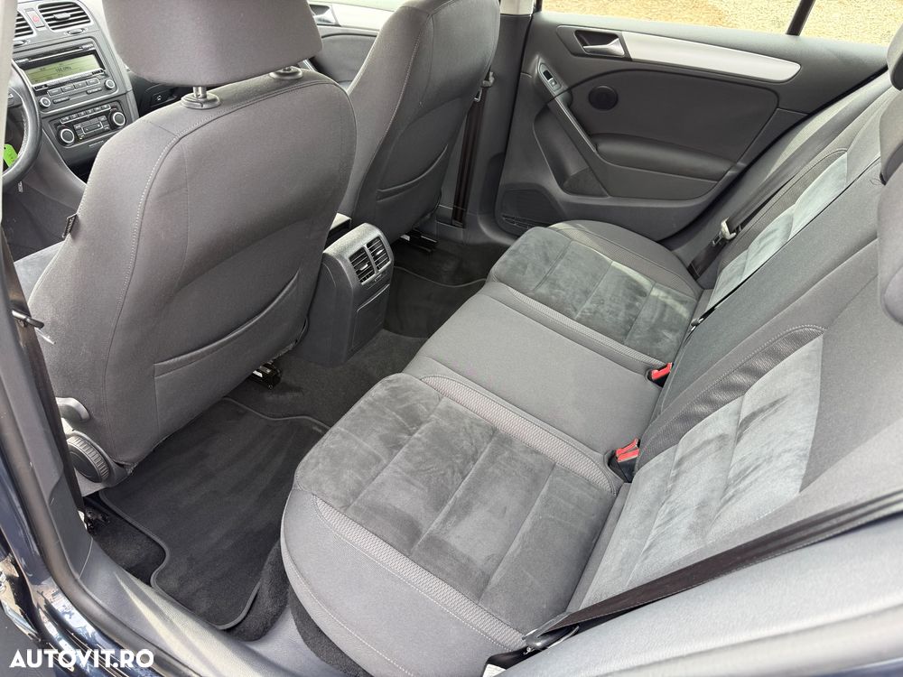 Volkswagen Golf 1.6 TDI BlueMotion Technology DSG Comfortline - 7