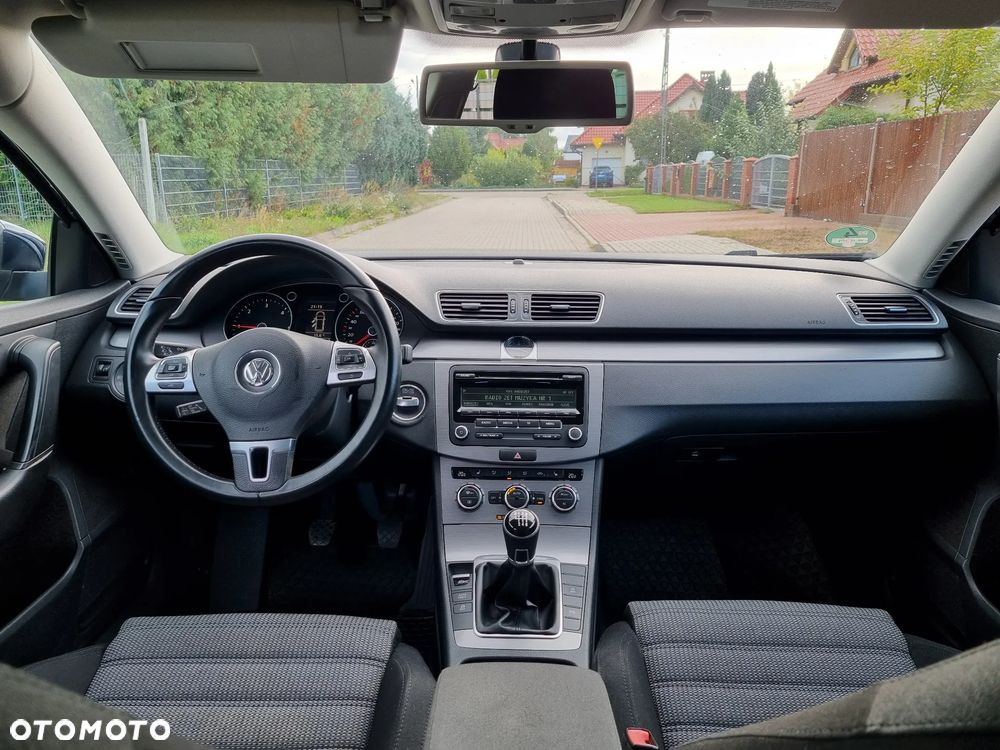 Volkswagen Passat 2.0 TDI Highline - 20