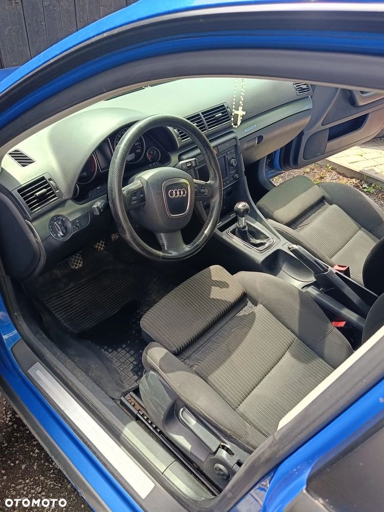 Audi A4 Avant 3.0 TDI quattro - 9