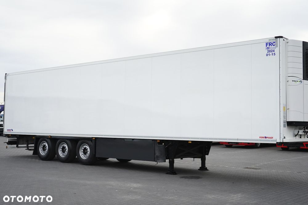 Schmitz Cargobull / CHŁODNIA / CARRIER VECTOR 1550 / OŚ PODNOSZONA - 4