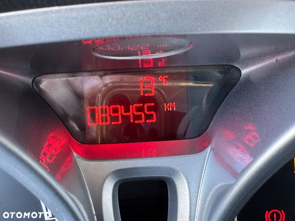Ford Fiesta - 17
