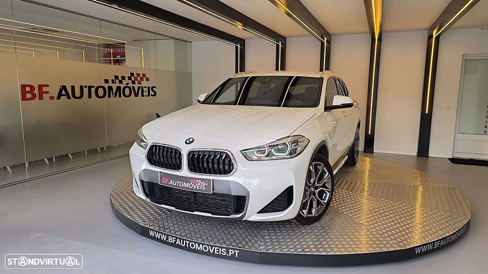 BMW X2 20 d sDrive Auto Pack M - 1