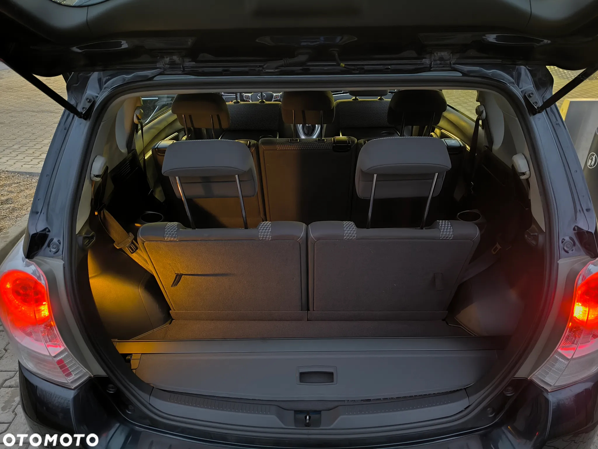 Toyota Verso 1.8 Premium 7os EU6 - 15