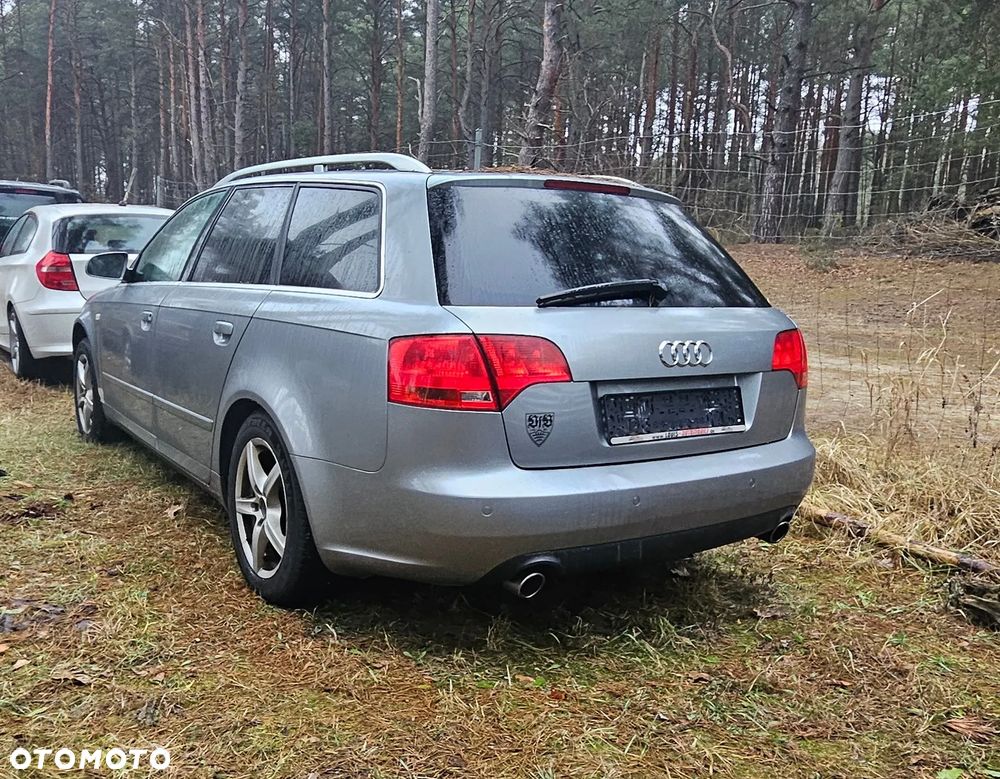 Audi A4 Avant - 4