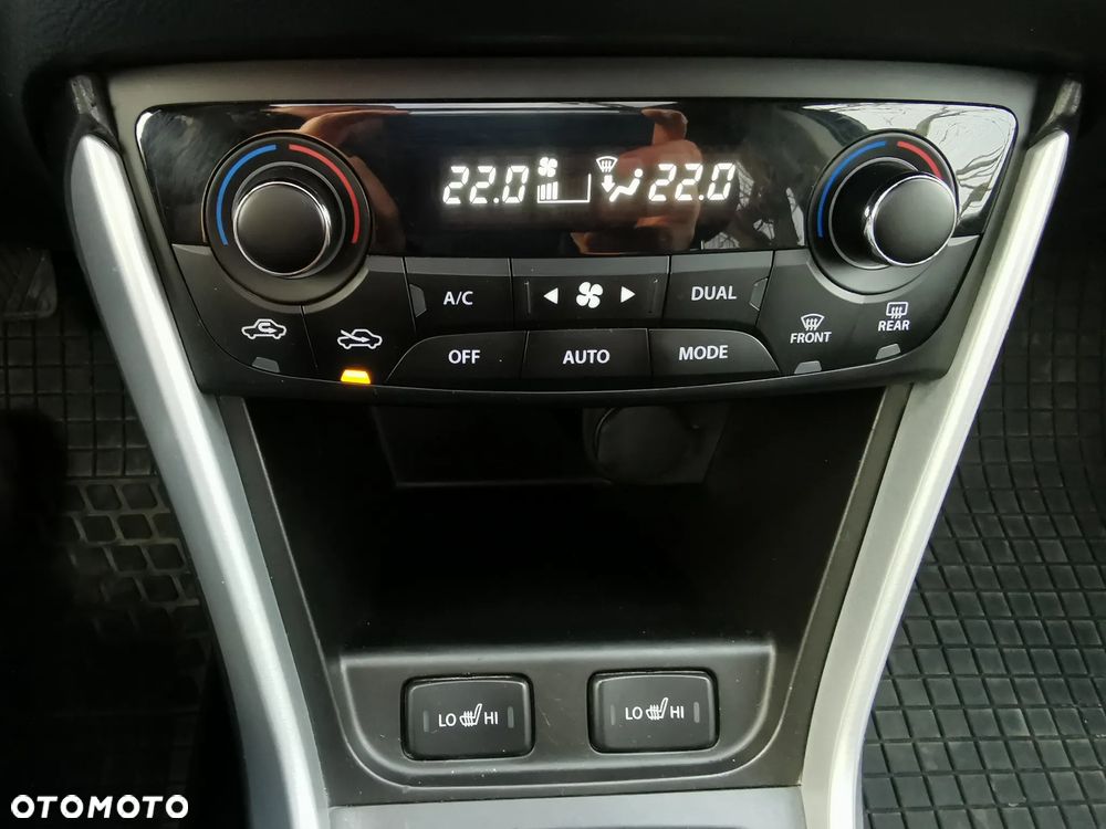 Suzuki SX4 S-Cross 1.6 Premium 4WD - 18