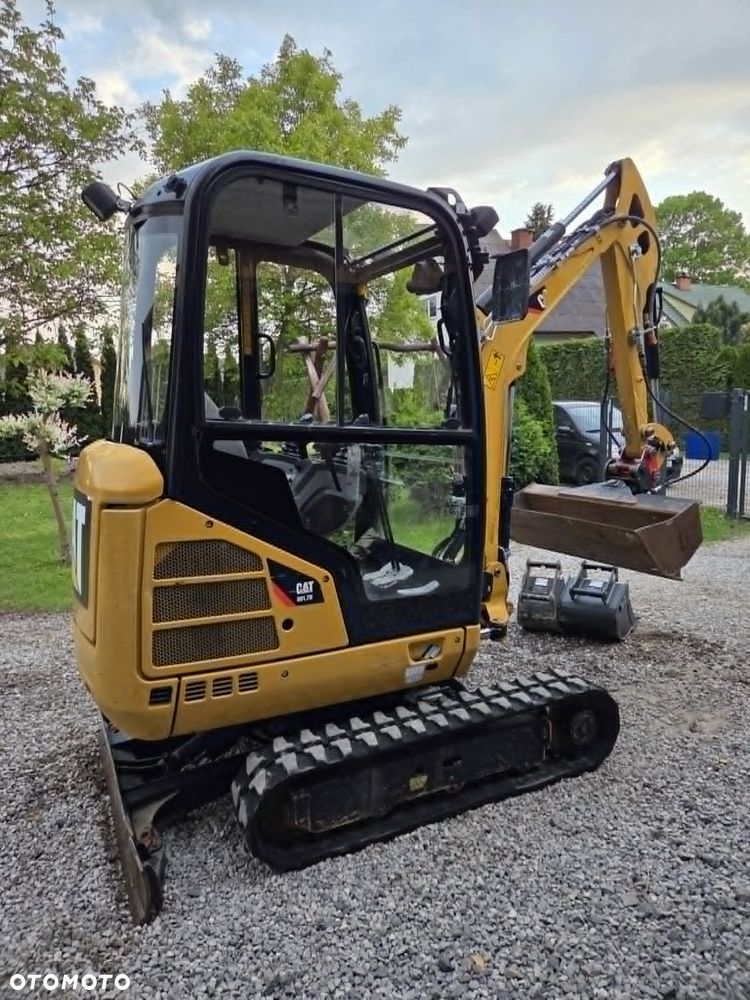 Caterpillar CAT 301. 7D - 3