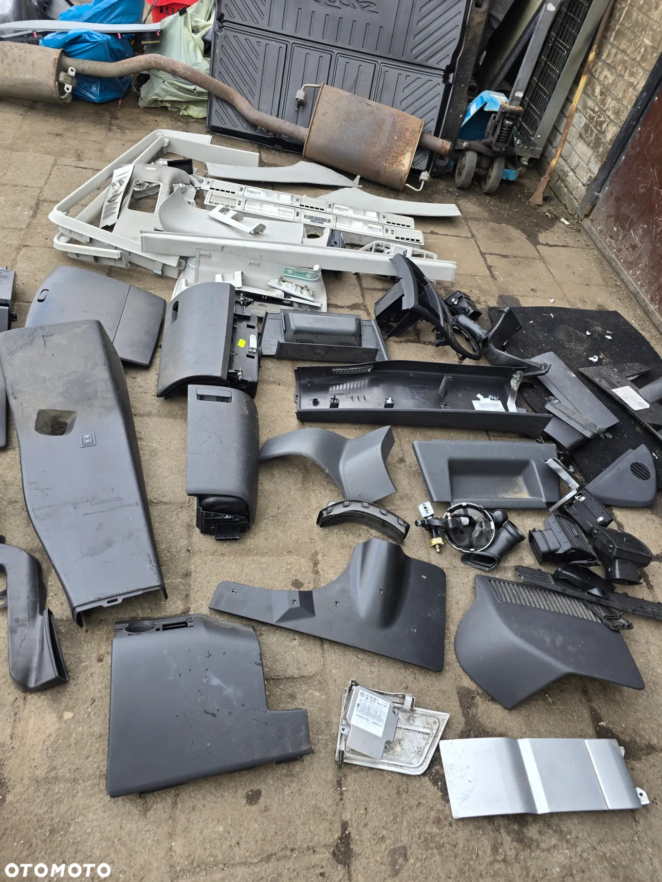Plastiki wnetrza vw t5 multiwan krótki 2x drzwi - 2