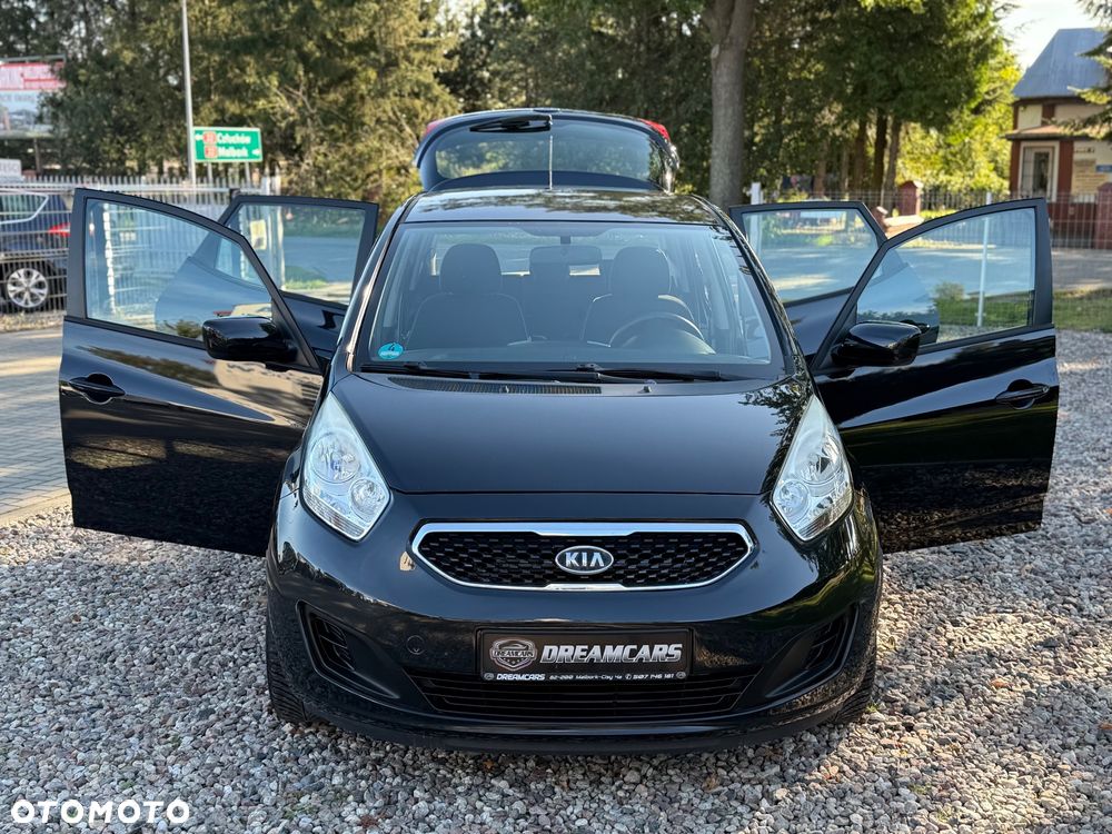 Kia Venga - 32