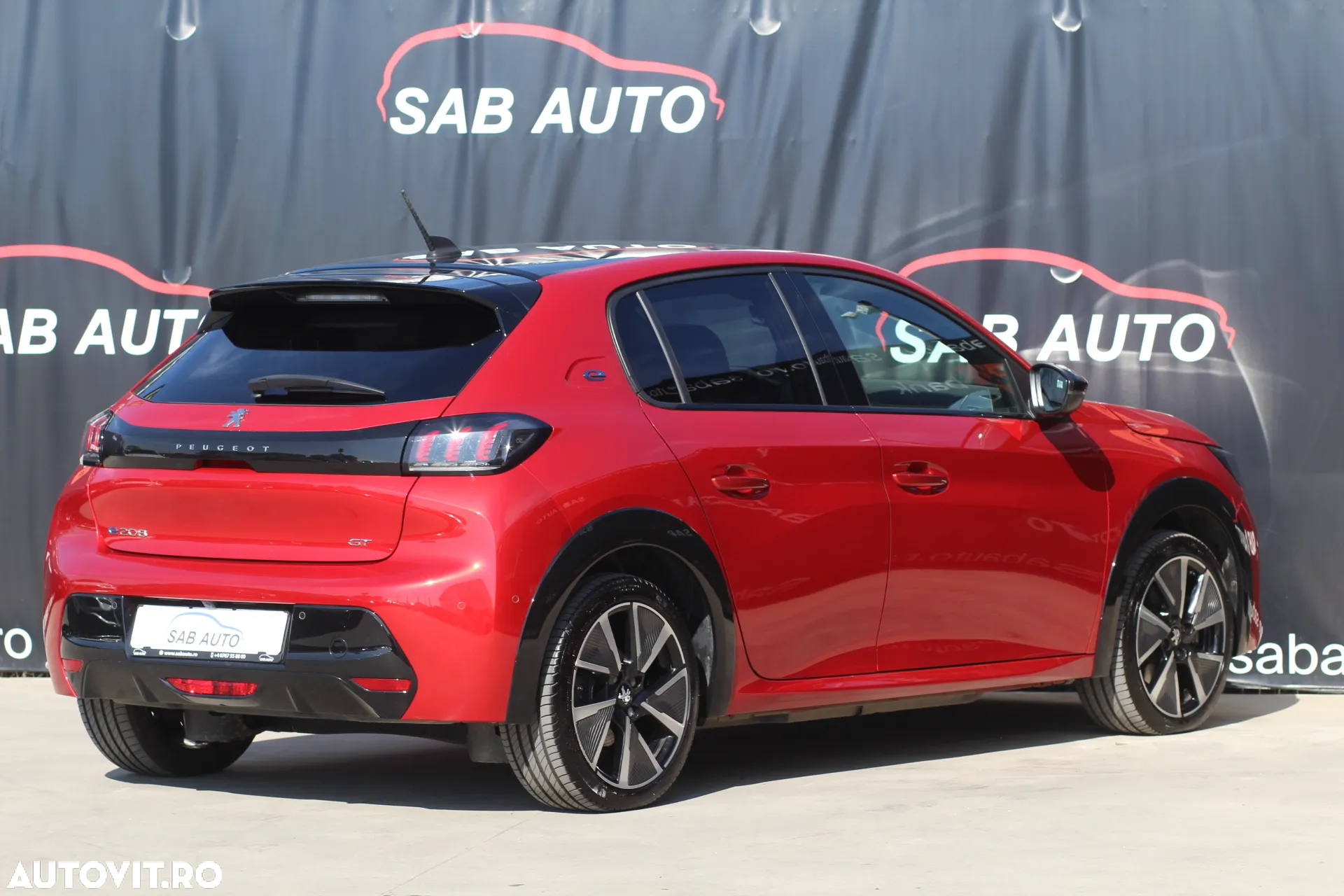 Peugeot 208 e-208 GT-Line - 23