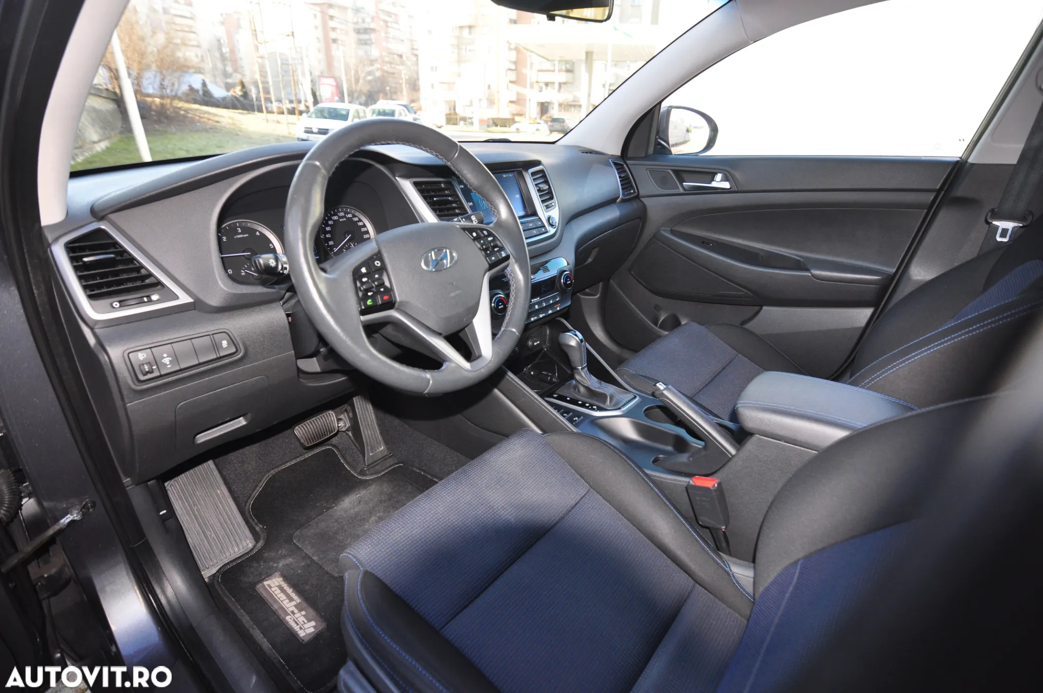 Hyundai Tucson blue 1.7 CRDi 2WD DCT Style - 18