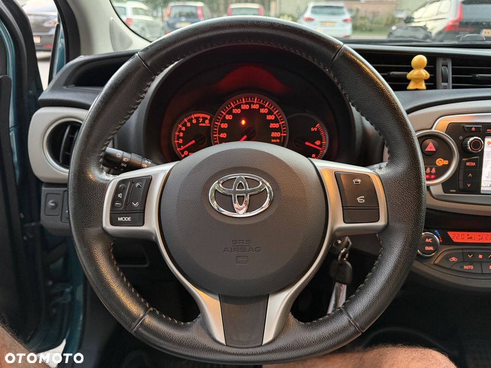 Toyota Yaris - 6