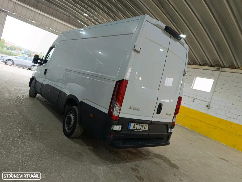 Iveco Daily 2.3 35S16V 3520L 12m3 - 2