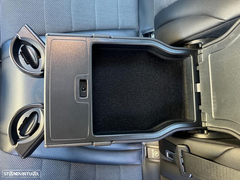 Mercedes-Benz C 200 - 50