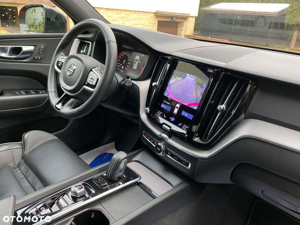 Volvo XC 60 B4 D Geartronic RDesign - 9