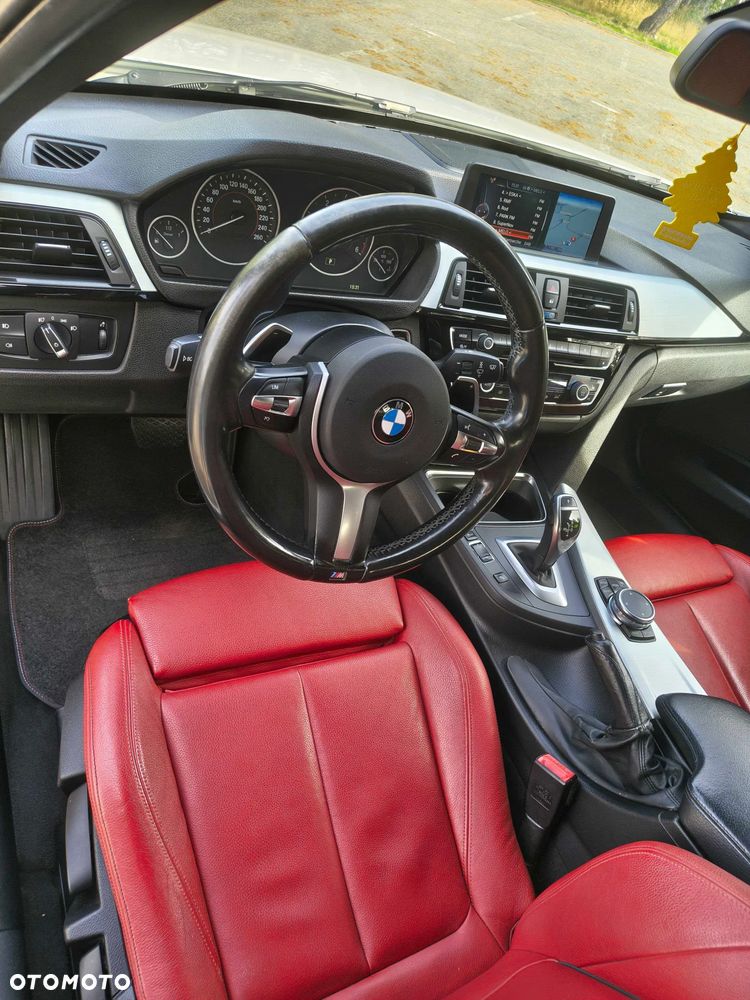BMW Seria 3 335d xDrive Edition M Sport Shadow - 24