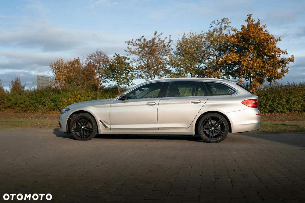 BMW 5 Series 2017 photo 3