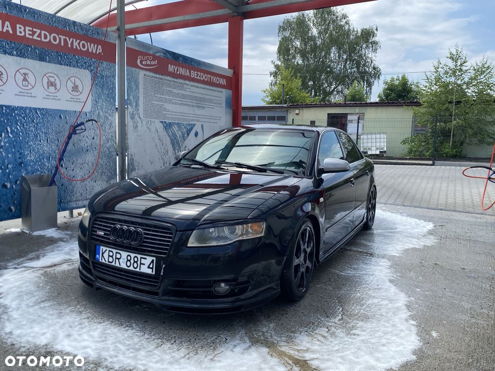 Audi A4 Avant - 1