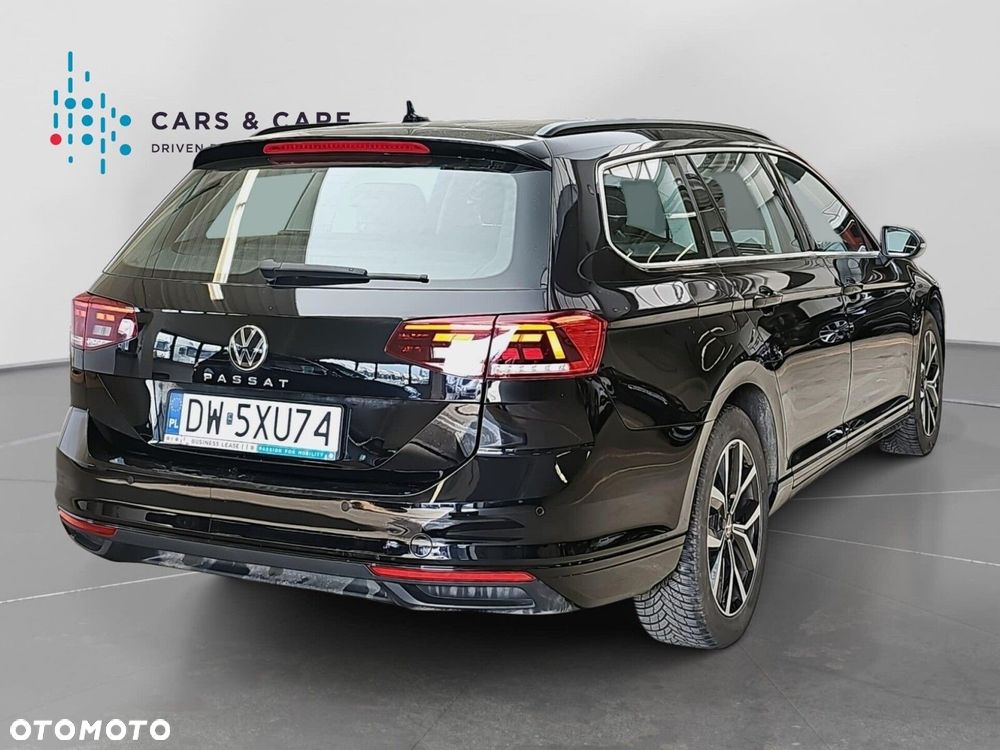 Volkswagen Passat Variant - 25