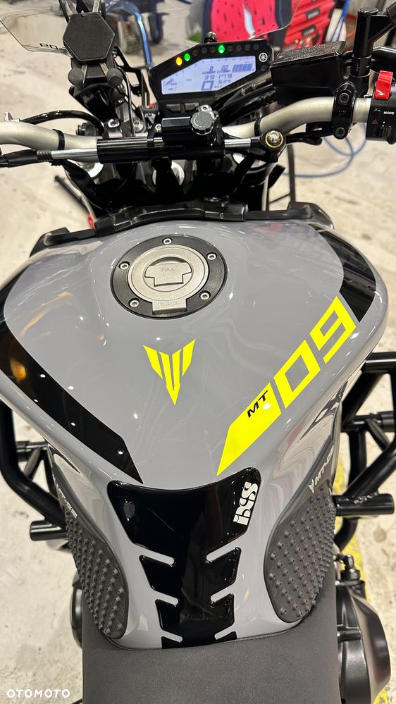 Yamaha MT - 10