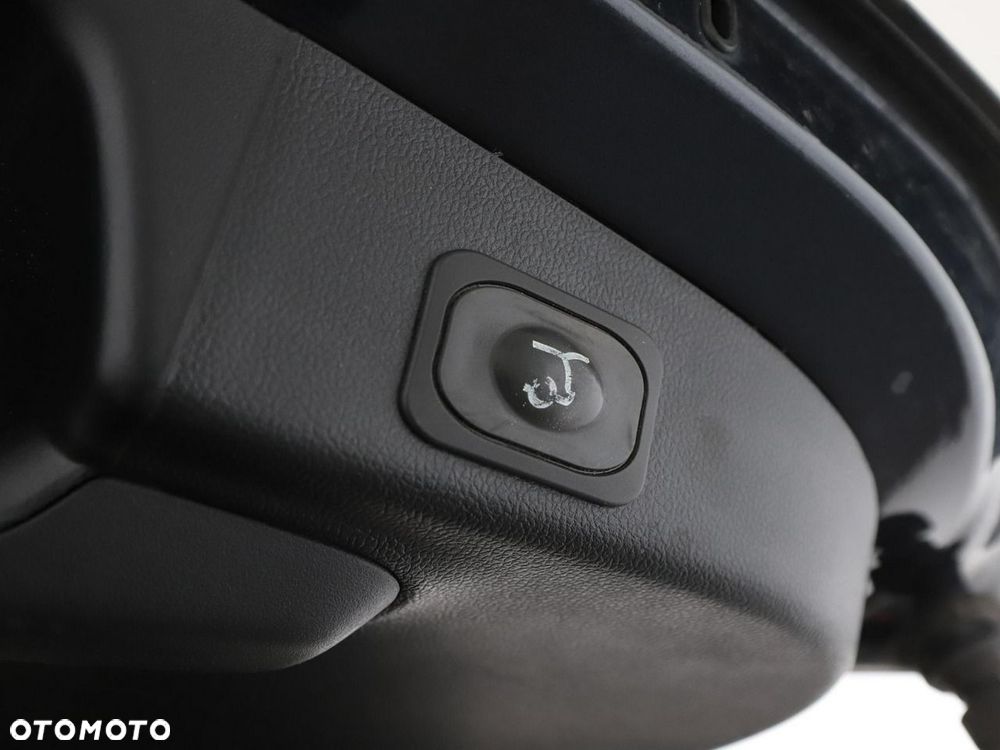 Ford Focus 1.0 EcoBoost mHEV Active - 36