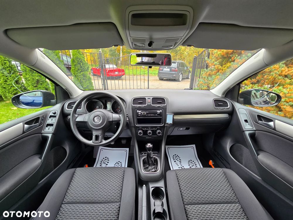 Volkswagen Golf - 20