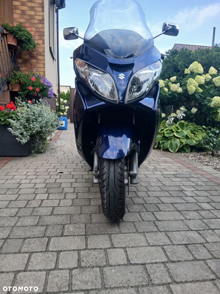 Suzuki Burgman - 1