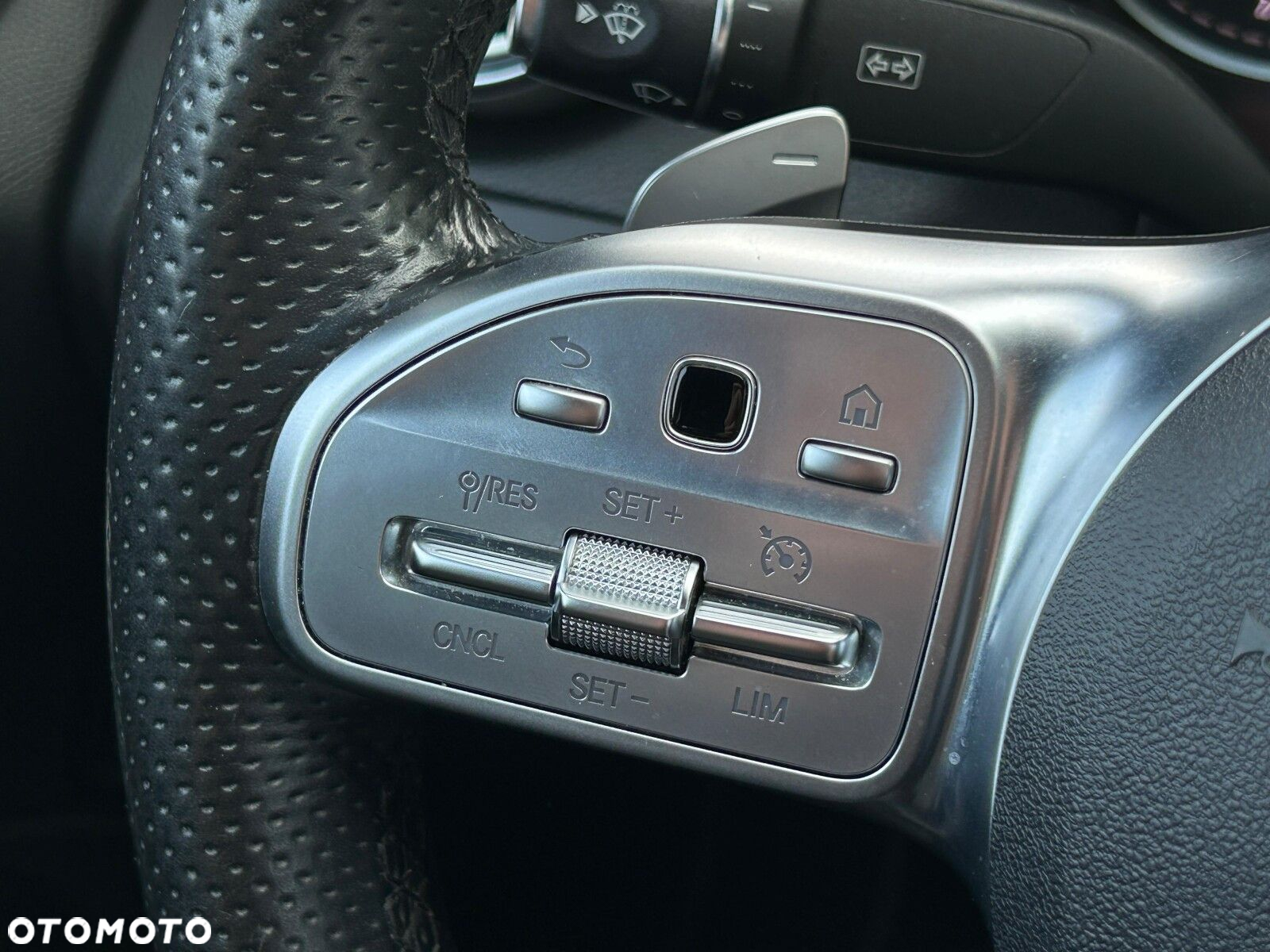 Mercedes-Benz Klasa C 200 9G-TRONIC - 21
