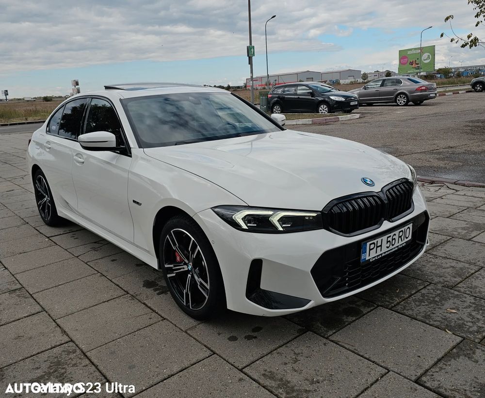 BMW Seria 3 330e xDrive AT PHEV - 28