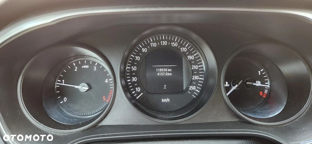 Renault Megane 1.5 dCi Zen - 8