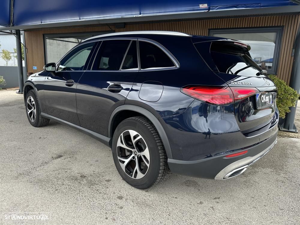 Mercedes-Benz GLC 300 e 4Matic 9G-TRONIC Avantgarde Advanced - 15
