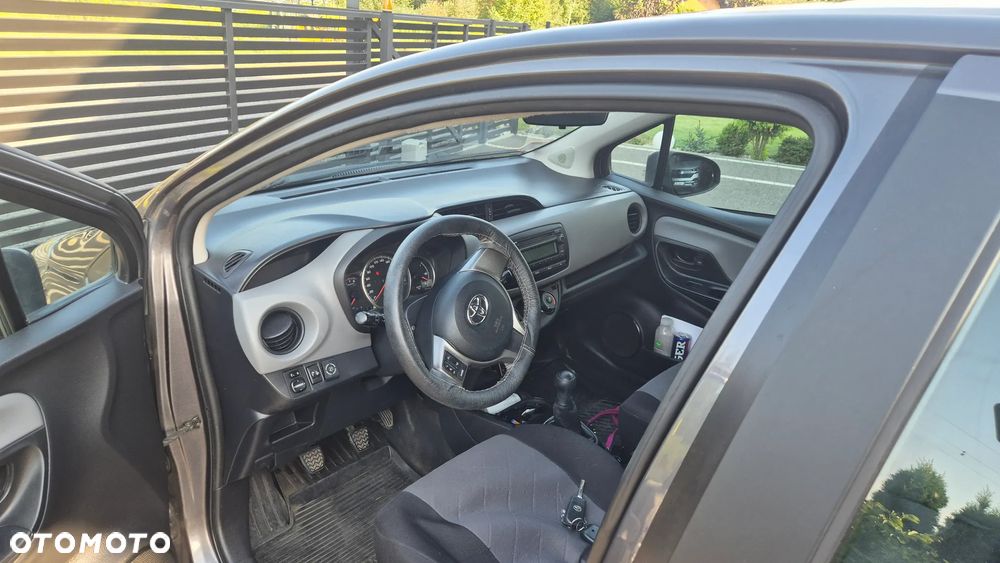 Toyota Yaris 1.0 Active - 3