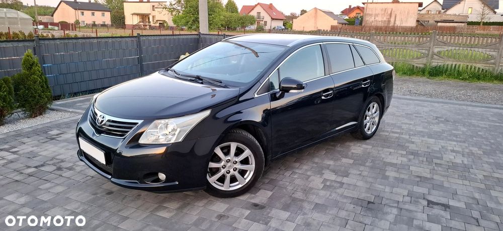 Toyota Avensis 2.0 Prestige NAVI - 7