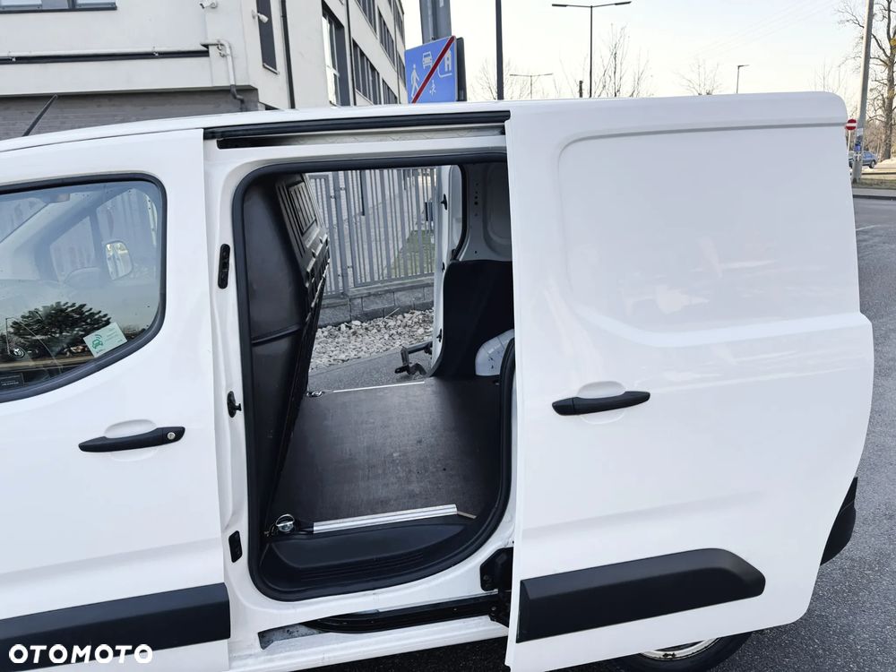 Toyota PROACE CITY - 17