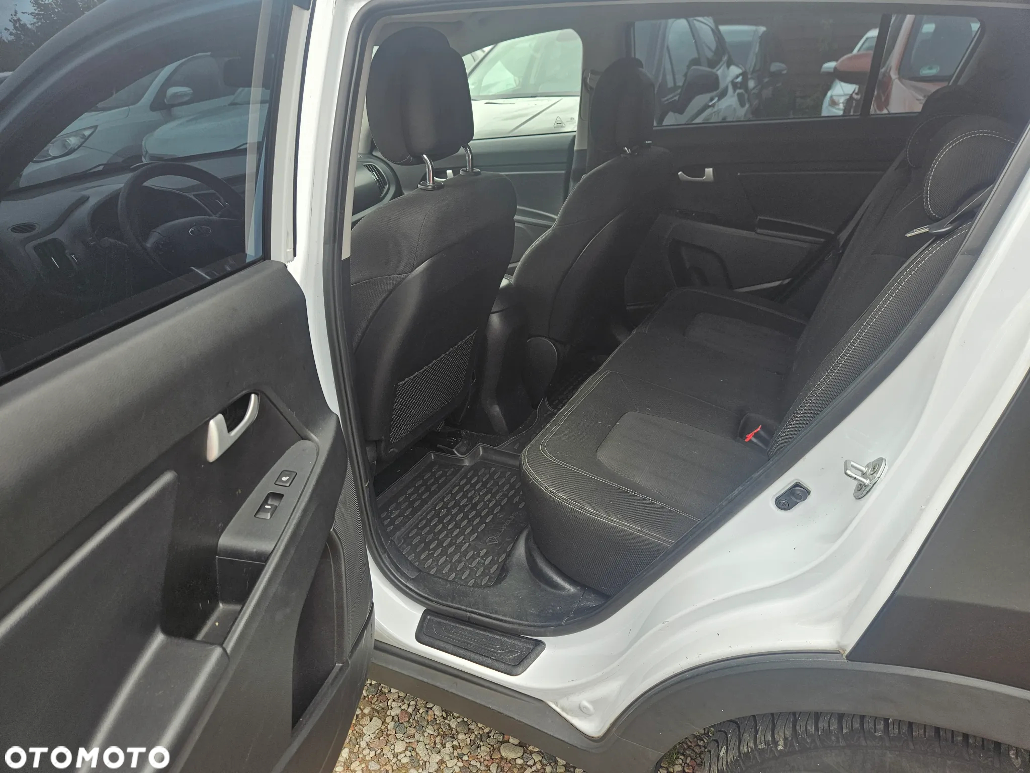 Kia Sportage 1.6 GDI Business Line L 2WD - 10