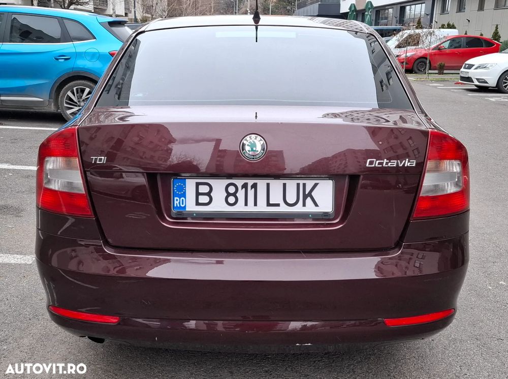 Skoda Octavia 1.6 TDI Ambiente - 7