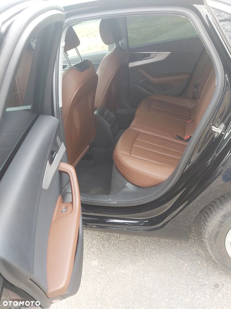 Audi A4 Limousine 30 TDI S tronic design - 33